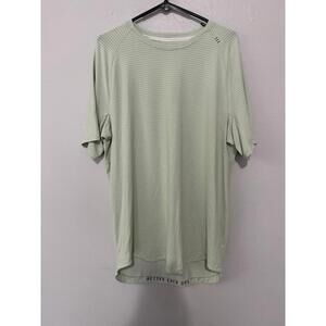 Lululemon men’s dry fit style T-shirt fits like a XL